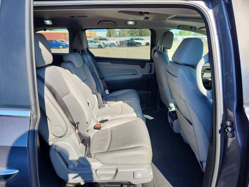 70064866 :رقم المزاد ، 5FNRL6H68JB509069 vin ، 2018 Honda Odyssey مزاد بيع