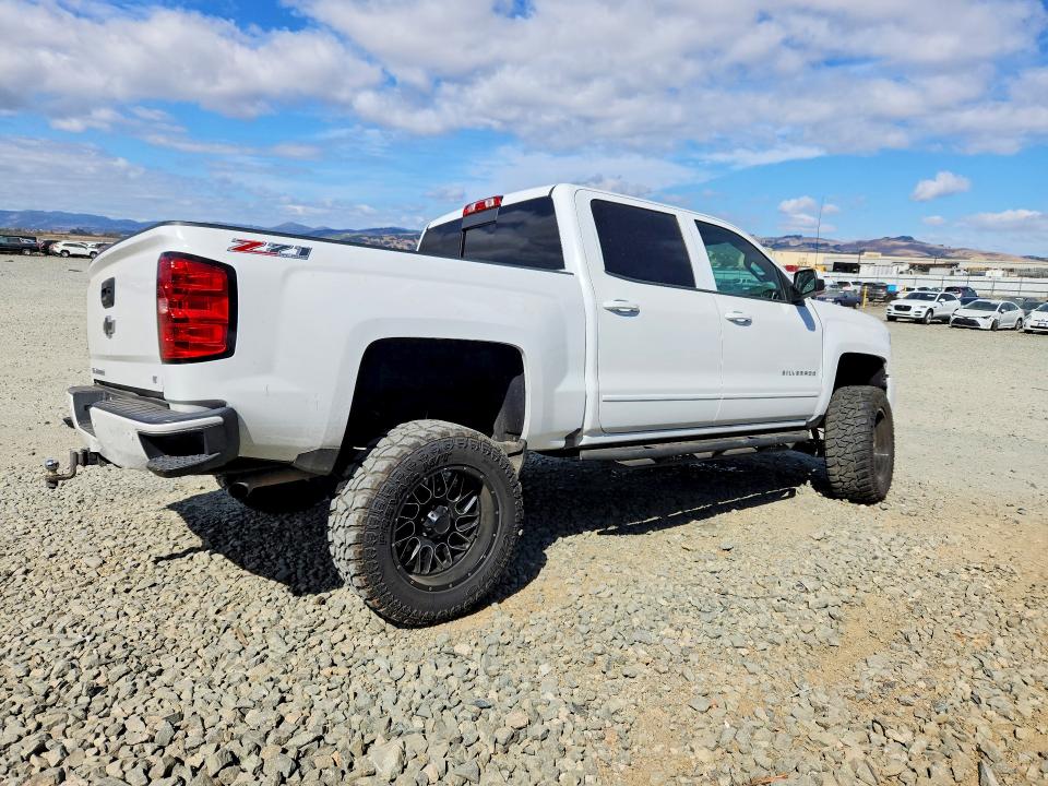Продажа на аукционе авто 2017 Chevrolet Silverado, vin: 3GCUKREC8HG336859, номер лота: 67022616