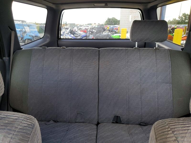 Продажа на аукционе авто 1997 Toyota Hilux S, vin: KZN1850049456, номер лота: 67268436