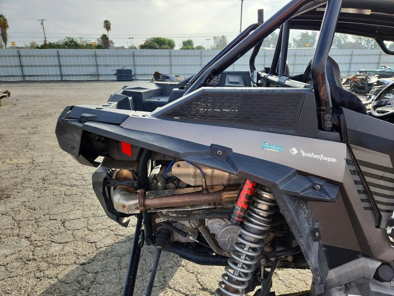 68939786 :رقم المزاد ، 3NSPAL92XMF583085 vin ، 2021 Polaris Rzr Turbo مزاد بيع