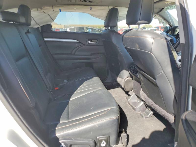 Продажа на аукционе авто 2017 Toyota Highlander Hybrid, vin: 5TDJGRFH3HS036579, номер лота: 67750106