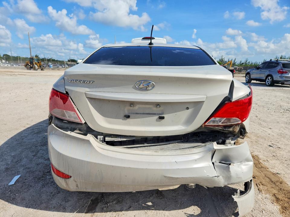2016 Hyundai Accent მანქანა იყიდება აუქციონზე, vin: KMHCT4AE6GU113200, აუქციონის ნომერი: 69032686
