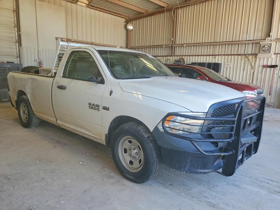 68604246 :رقم المزاد ، 3C6JR6DT6EG180886 vin ، 2014 Ram 1500 مزاد بيع