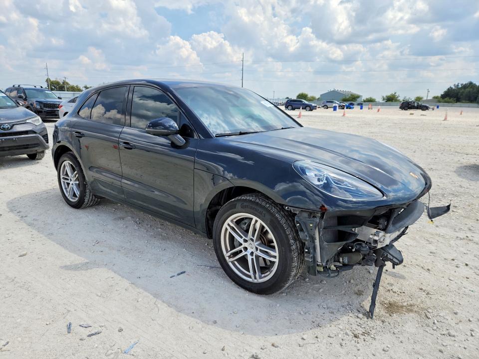 69975996 :رقم المزاد ، WP1AB2A57MLB33071 vin ، 2021 Porsche Macan مزاد بيع