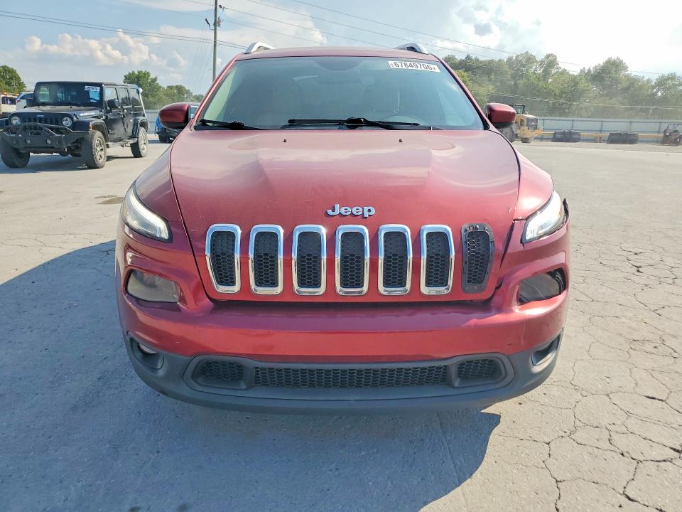 Auction sale of the 2015 Jeep Cherokee, vin: 1C4PJLCB1FW616984, lot number: 67849706