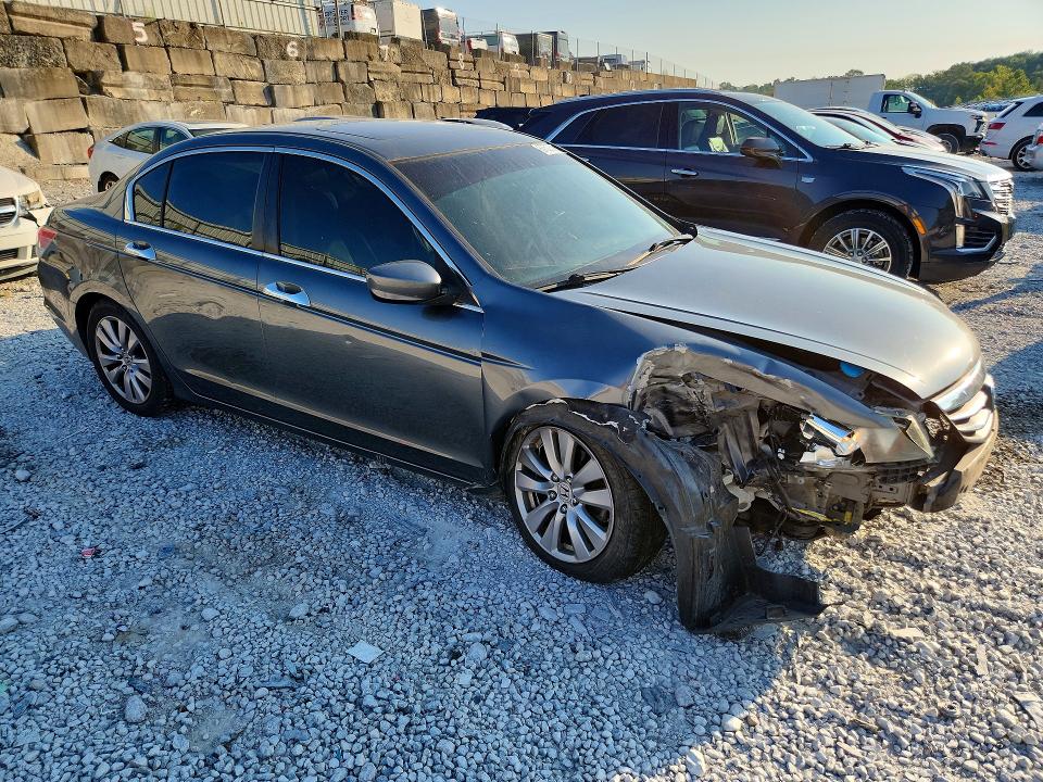 67602066 :رقم المزاد ، 1HGCP3F85CA024060 vin ، 2012 Honda Accord مزاد بيع