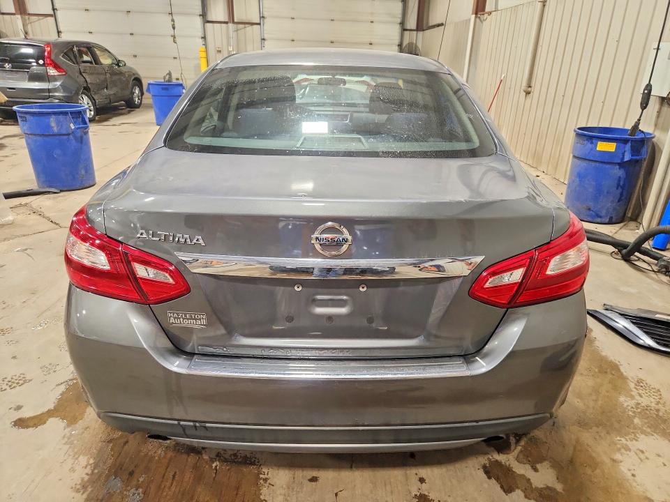 Продаж на аукціоні авто 2017 Nissan Altima, vin: 1N4AL3APXHC256817, номер лоту: 68885996