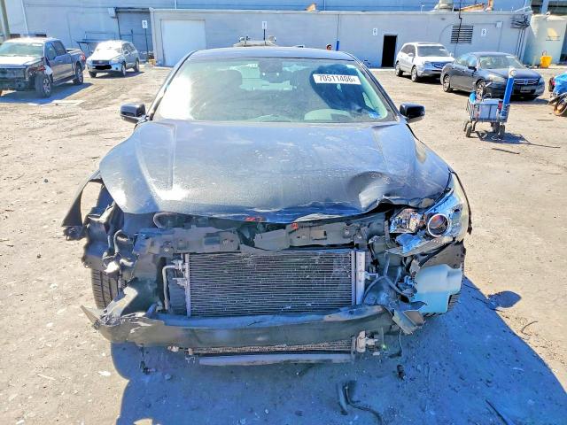 Продажа на аукционе авто 2014 Chevrolet Malibu, vin: 1G11H5SL6EF233041, номер лота: 70511406