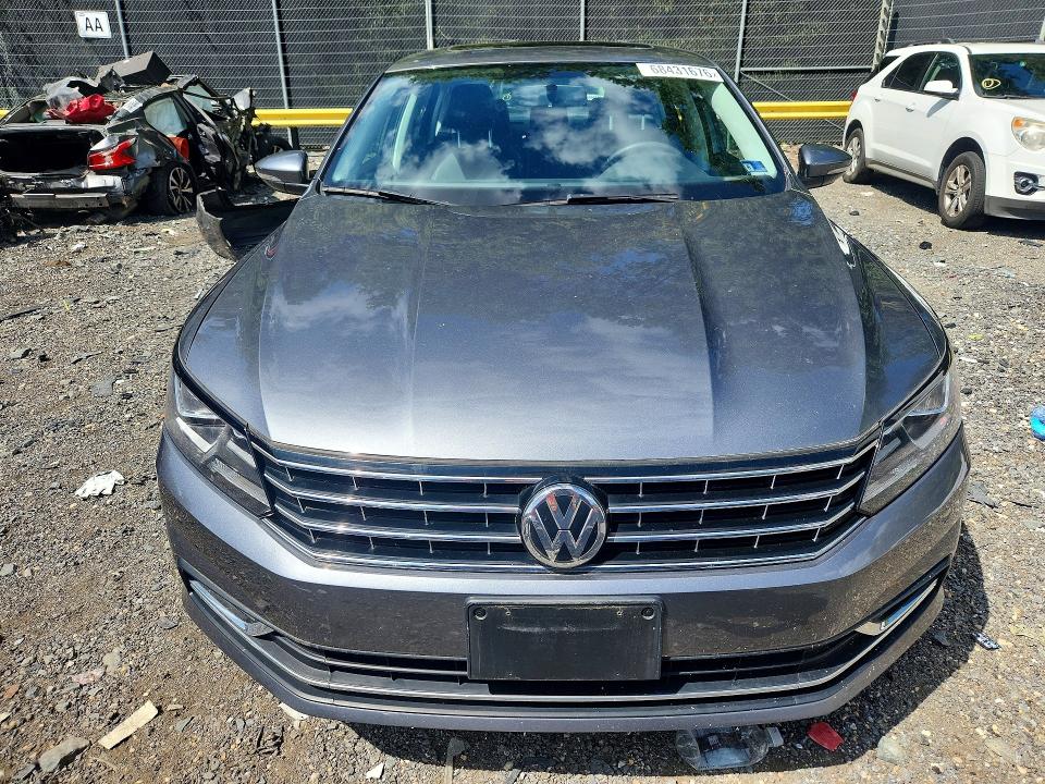 Продаж на аукціоні авто 2019 Volkswagen Passat, vin: 1VWLA7A3XKC002073, номер лоту: 68431676