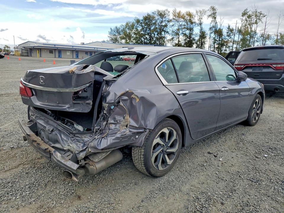 Продажа на аукционе авто 2016 Honda Accord, vin: 1HGCR3F82GA023948, номер лота: 70369896