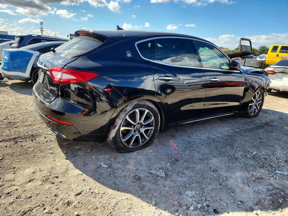2020 Maserati Levante მანქანა იყიდება აუქციონზე, vin: ZN661XUAXLX349843, აუქციონის ნომერი: 69807466