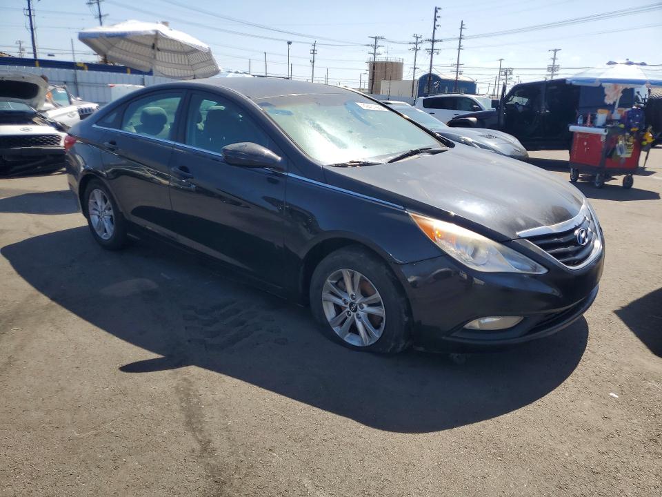 69431656 :رقم المزاد ، 5NPEB4ACXDH632304 vin ، 2013 Hyundai Sonata مزاد بيع