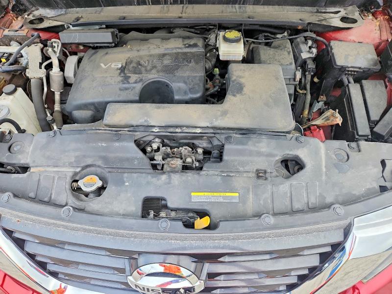 69548736 :رقم المزاد ، 5N1DR2MM3JC653773 vin ، 2018 Nissan Pathfinder مزاد بيع