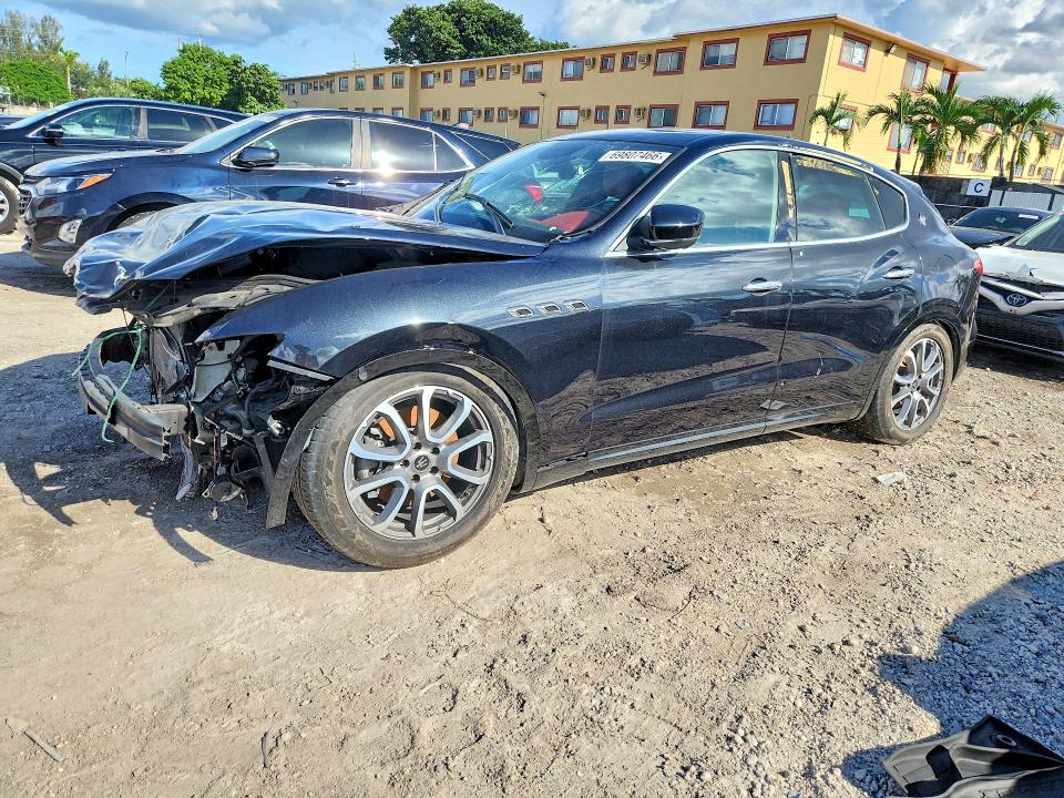 69807466 :رقم المزاد ، ZN661XUAXLX349843 vin ، 2020 Maserati Levante مزاد بيع