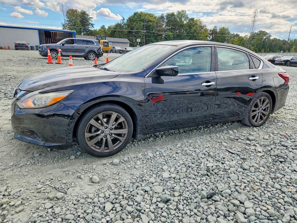 70671866 :رقم المزاد ، 1N4AL3AP3JC282018 vin ، 2018 Nissan Altima مزاد بيع