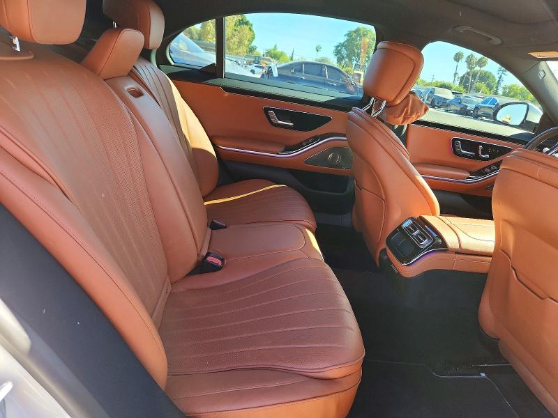 67522916 :رقم المزاد ، W1K6G6DB7NA066654 vin ، 2022 Mercedes-benz S مزاد بيع