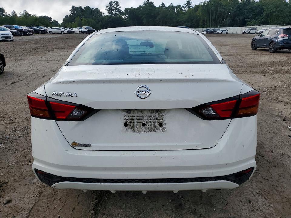 66792546 :رقم المزاد ، 1N4BL4BV9MN417163 vin ، 2021 Nissan Altima مزاد بيع