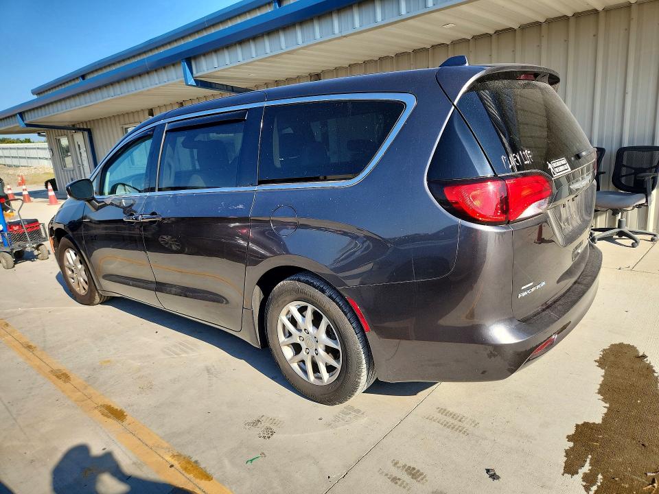 67187646 :رقم المزاد ، 2C4RC1DG7HR516112 vin ، 2017 Chrysler Pacifica مزاد بيع