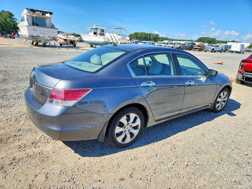 2008 Honda Accord მანქანა იყიდება აუქციონზე, vin: 1HGCP36808A020585, აუქციონის ნომერი: 68236806