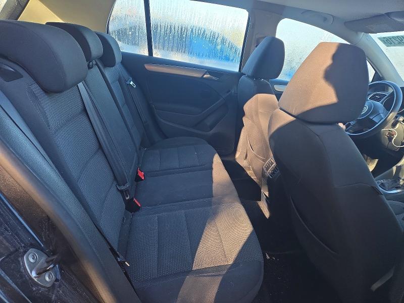 2010 Volkswagen Golf მანქანა იყიდება აუქციონზე, vin: WVWDA7AJ3AW287895, აუქციონის ნომერი: 70349216