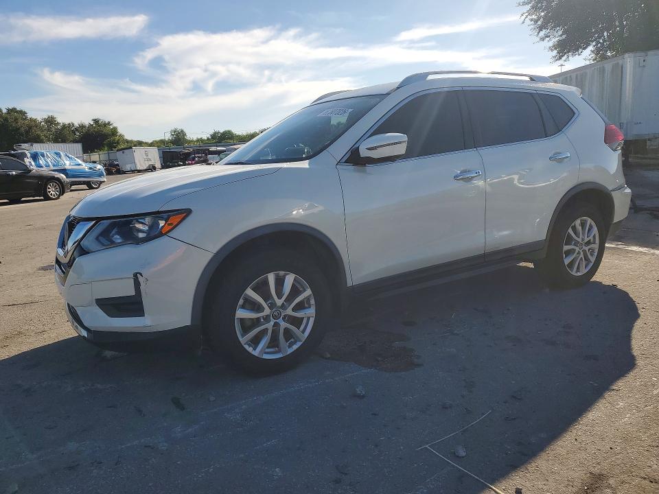 67807026 :رقم المزاد ، KNMAT2MV5JP508177 vin ، 2018 Nissan Rogue مزاد بيع