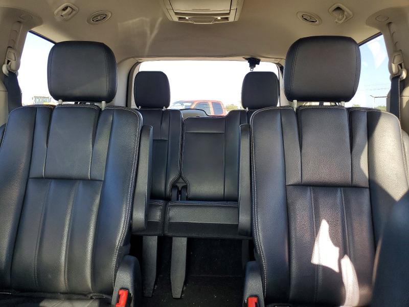 2015 Chrysler Town & Country მანქანა იყიდება აუქციონზე, vin: 2C4RC1BGXFR636731, აუქციონის ნომერი: 70808516
