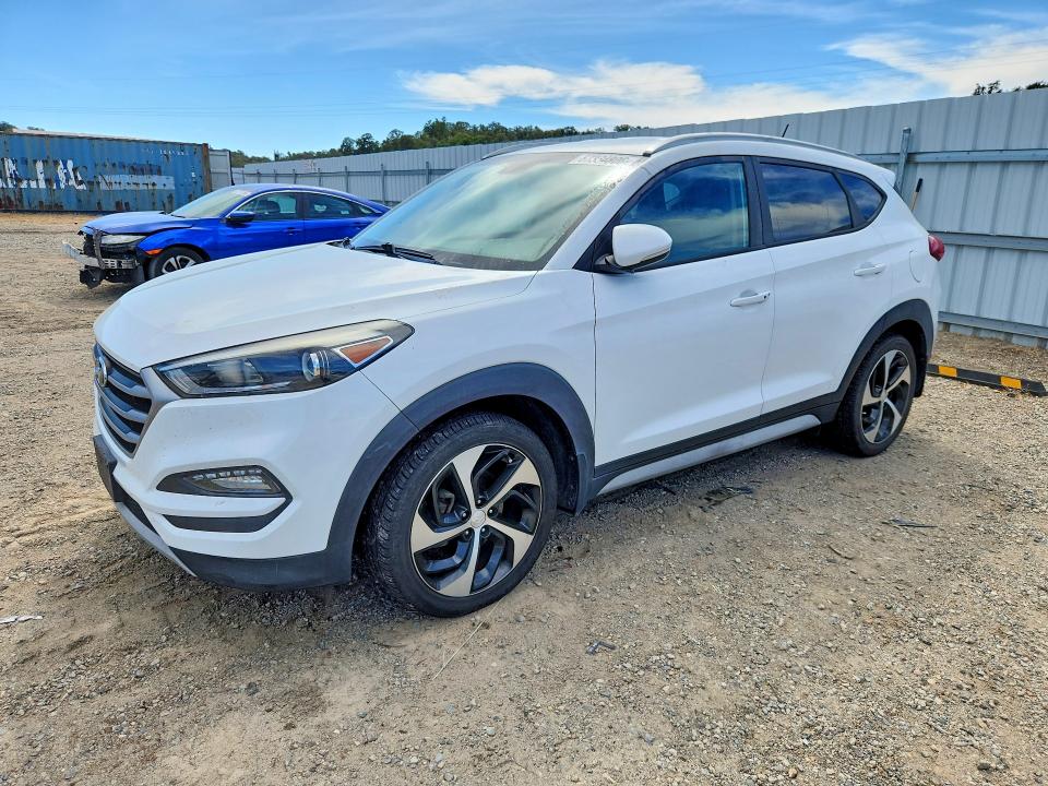 2017 Hyundai Tucson მანქანა იყიდება აუქციონზე, vin: KM8J33A25HU468982, აუქციონის ნომერი: 67334806
