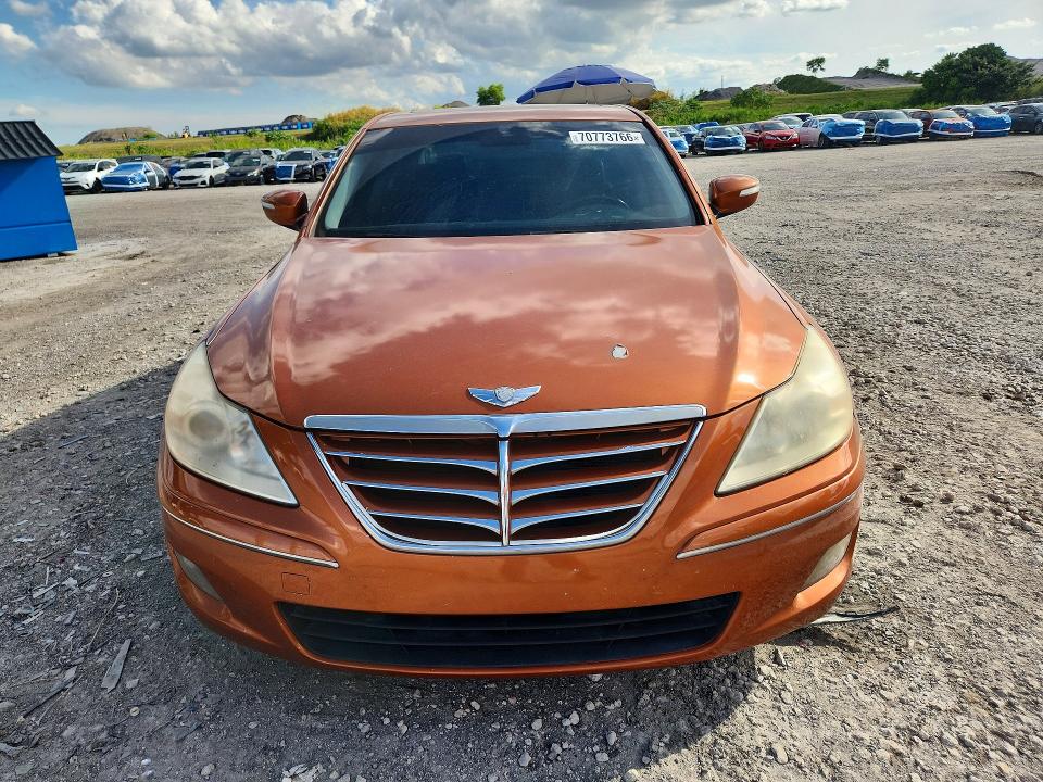 2011 Hyundai Genesis მანქანა იყიდება აუქციონზე, vin: KMHGC4DE5BU145321, აუქციონის ნომერი: 70773766