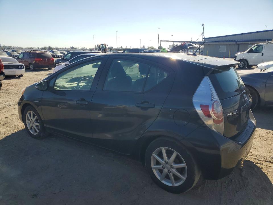 2012 Toyota Prius C მანქანა იყიდება აუქციონზე, vin: JTDKDTB32C1023395, აუქციონის ნომერი: 69923156