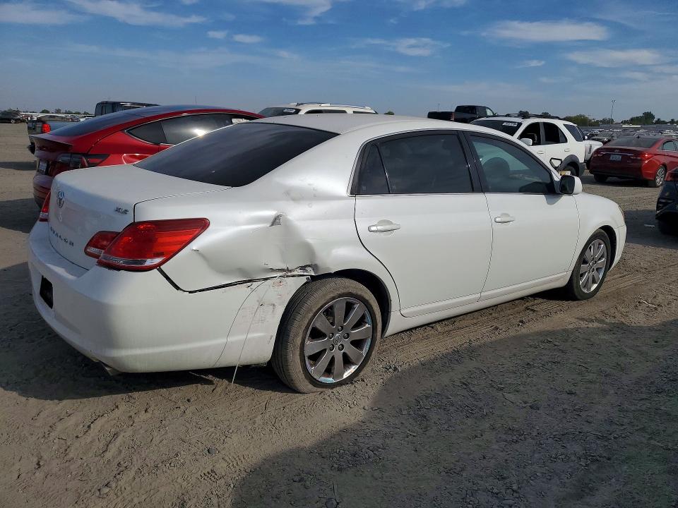 Продажа на аукционе авто 2005 Toyota Avalon, vin: 4T1BK36B25U019478, номер лота: 70463026