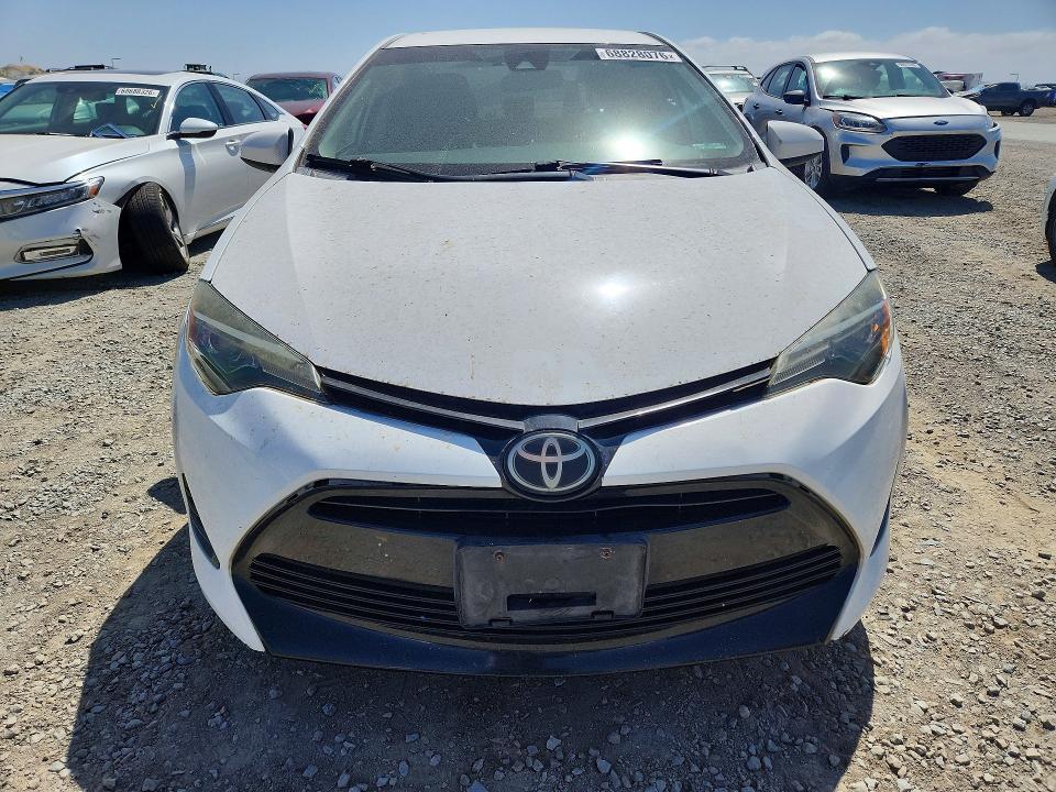 2018 Toyota Corolla მანქანა იყიდება აუქციონზე, vin: 5YFBURHE6JP765822, აუქციონის ნომერი: 68828076