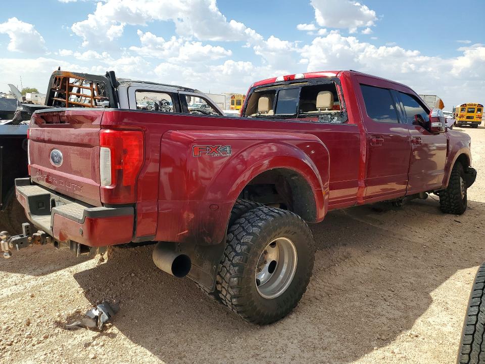 67044986 :رقم المزاد ، 1FT8W3DT5HED25619 vin ، 2017 Ford F350 مزاد بيع