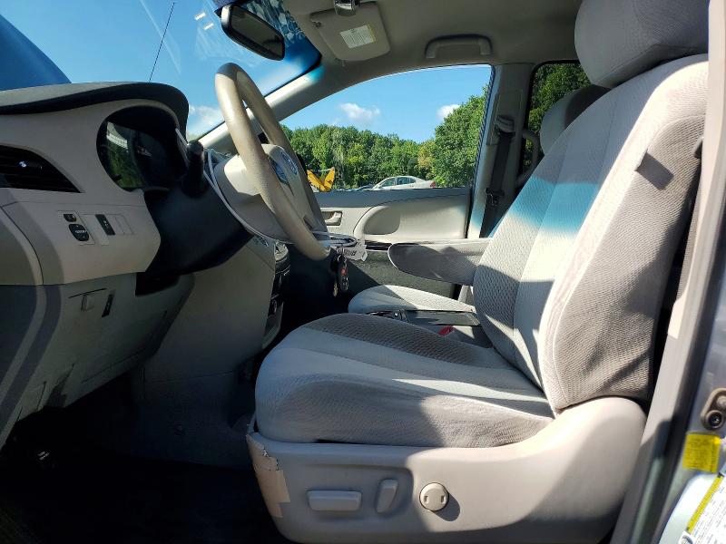 2012 Toyota Sienna მანქანა იყიდება აუქციონზე, vin: 5TDKK3DC3CS233722, აუქციონის ნომერი: 68066176