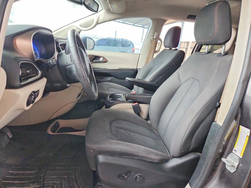 70300436 :رقم المزاد ، 2C4RC1FG7KR628655 vin ، 2019 Chrysler Pacifica مزاد بيع