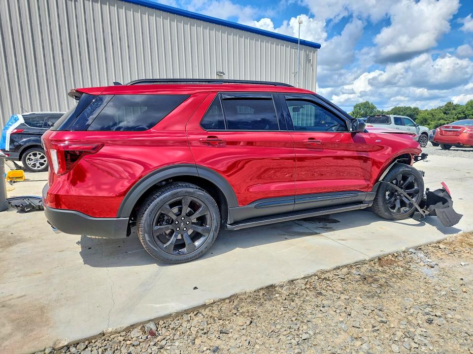 Продаж на аукціоні авто 2024 Ford Explorer, vin: 1FMSK7KH9RGA77805, номер лоту: 68736196