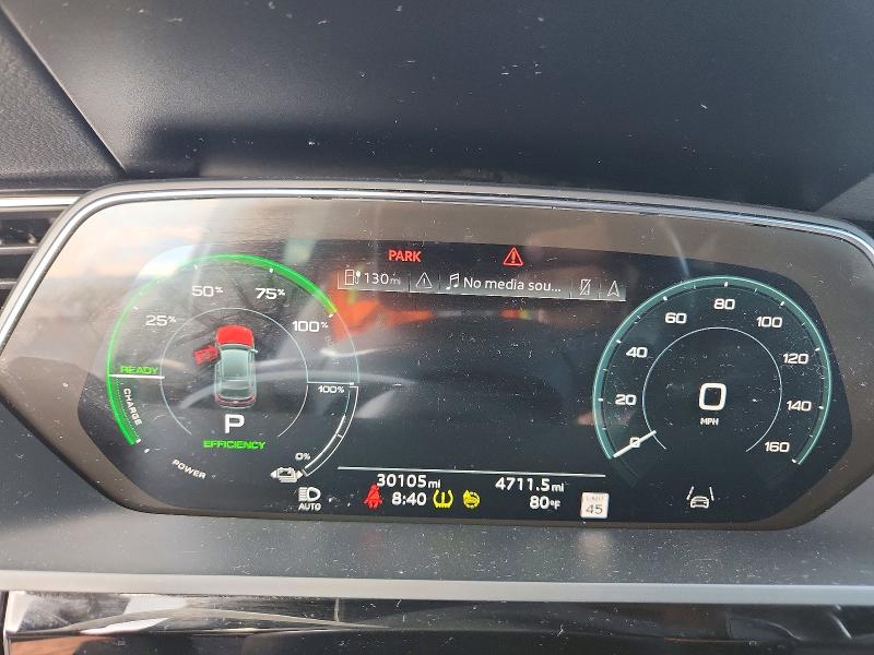 67925206 :رقم المزاد ، WA12ABGE7PB025389 vin ، 2023 Audi E-tron مزاد بيع