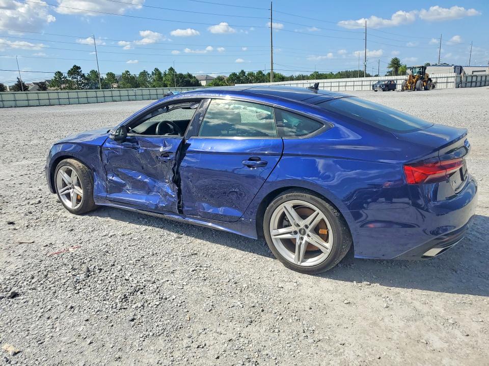 2021 Audi A5 მანქანა იყიდება აუქციონზე, vin: WAUDACF5XMA044698, აუქციონის ნომერი: 69498676