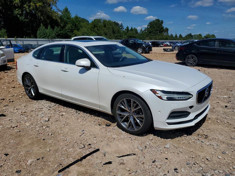Продажа на аукционе авто 2018 Volvo S90, vin: LVY982AK4JP008728, номер лота: 67656786