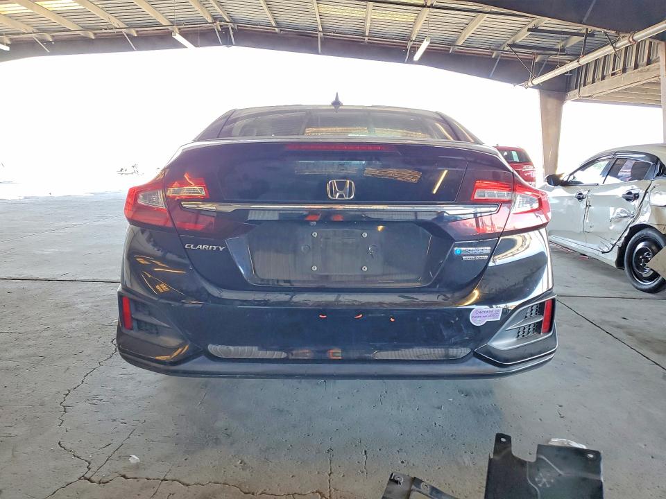 2018 Honda Clarity მანქანა იყიდება აუქციონზე, vin: JHMZC5F32JC019757, აუქციონის ნომერი: 69725096