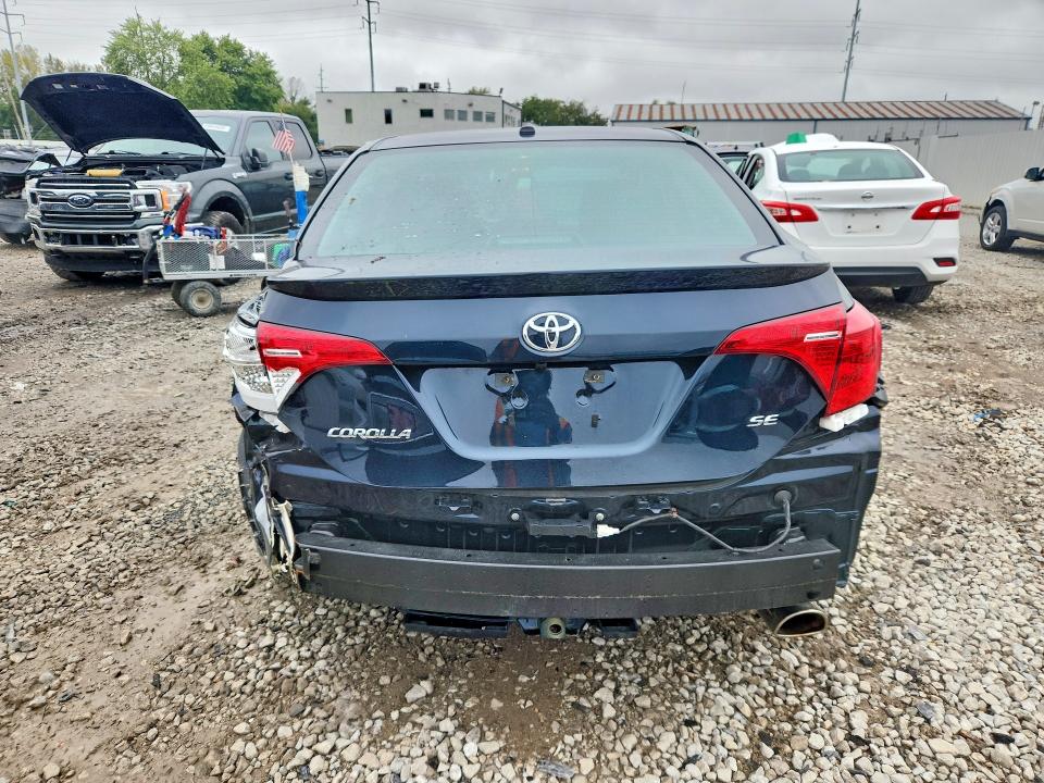 69711056 :رقم المزاد ، 2T1BURHE8KC149444 vin ، 2019 Toyota Corolla مزاد بيع