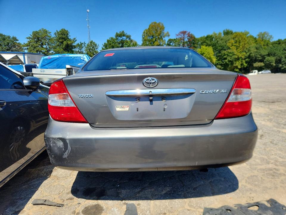 Auction sale of the 2004 Toyota Camry, vin: 4T1BE30K44U811503, lot number: 68880626