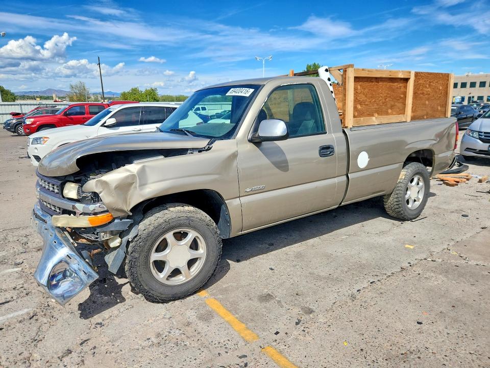 2000 Chevrolet Silverado მანქანა იყიდება აუქციონზე, vin: 1GCEK14T3YE432851, აუქციონის ნომერი: 69400416