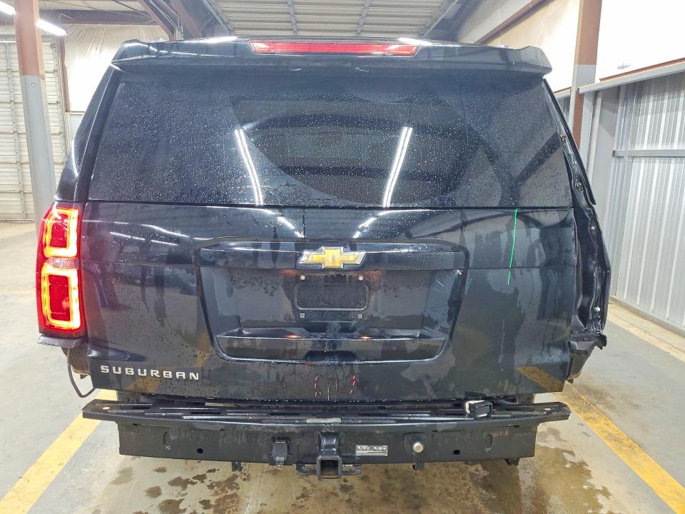 2015 Chevrolet Suburban მანქანა იყიდება აუქციონზე, vin: 1GNSKJKC8FR289155, აუქციონის ნომერი: 69153036