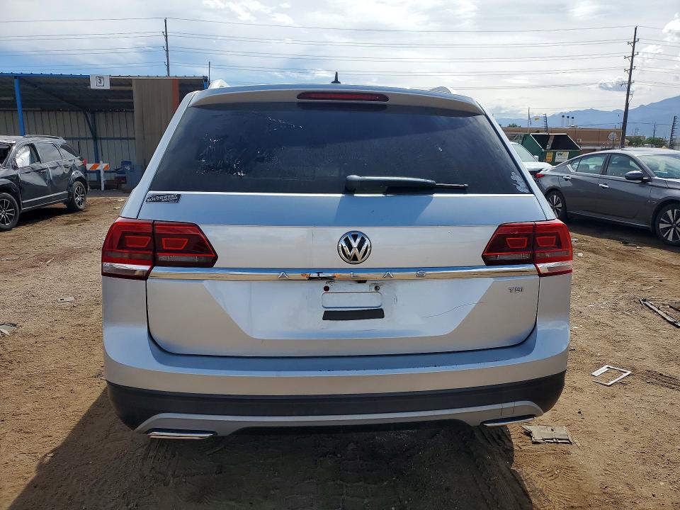 Продажа на аукционе авто 2018 Volkswagen Atlas, vin: 1V2AP2CA3JC600218, номер лота: 69381736