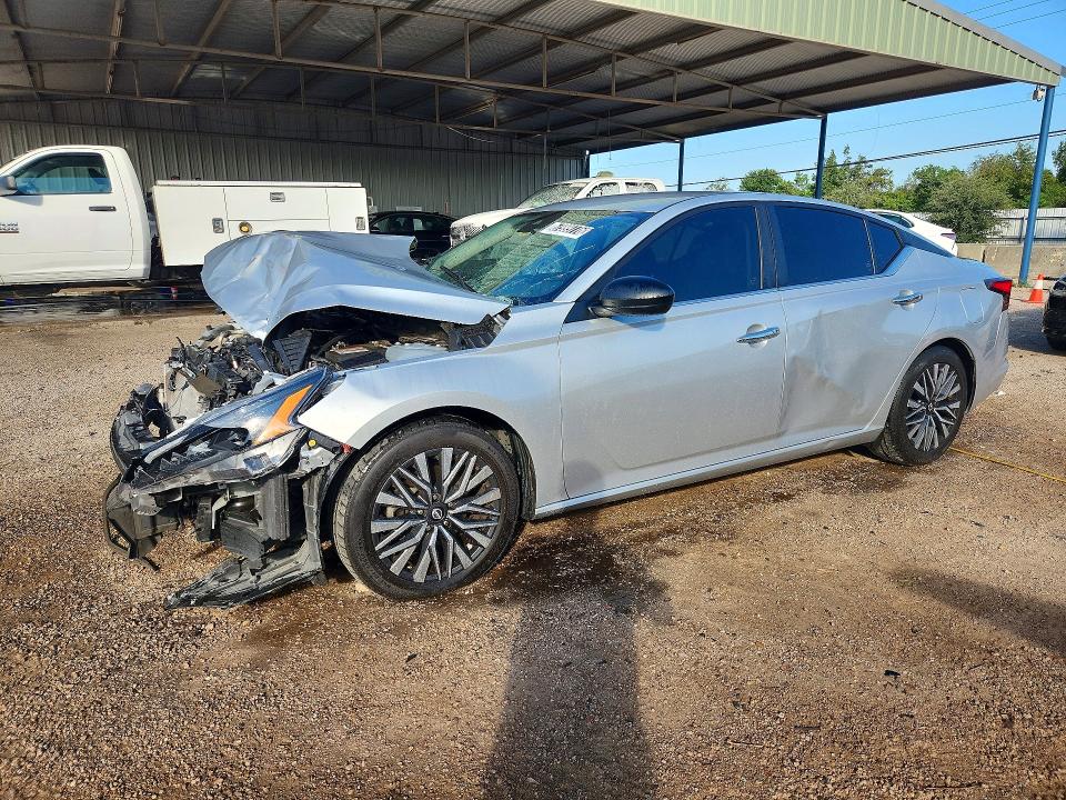 Auction sale of the 2024 Nissan Altima, vin: 1N4BL4DV5RN347553, lot number: 67999776