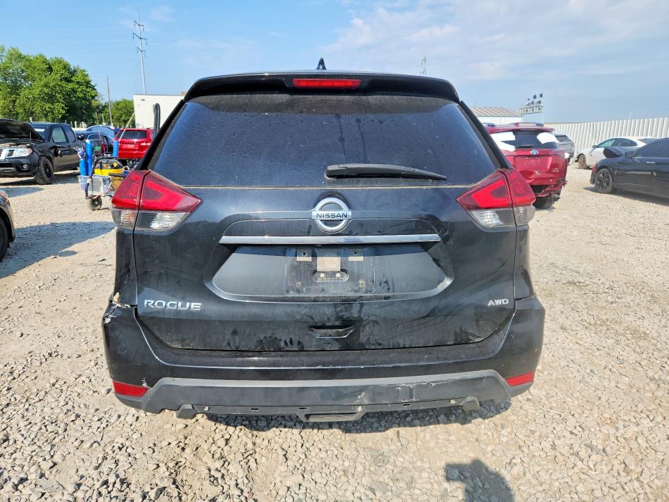 Продаж на аукціоні авто 2017 Nissan Rogue, vin: JN8AT2MV8HW257224, номер лоту: 65871646