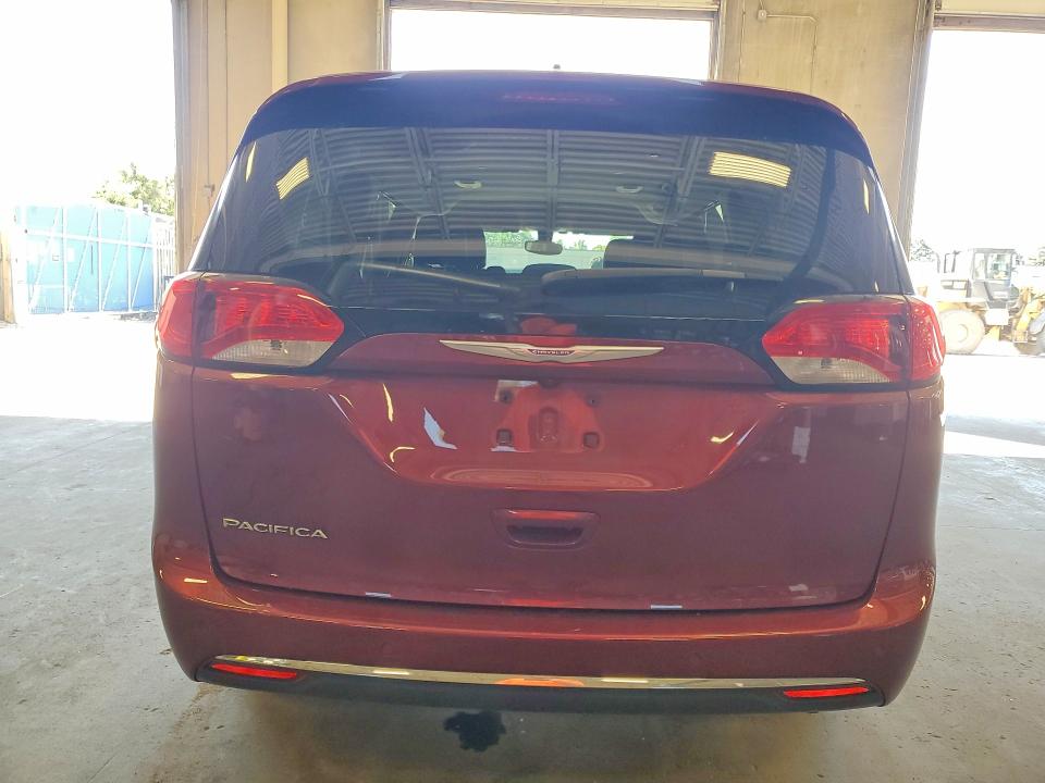 2017 Chrysler Pacifica მანქანა იყიდება აუქციონზე, vin: 2C4RC1EGXHR810960, აუქციონის ნომერი: 68518006