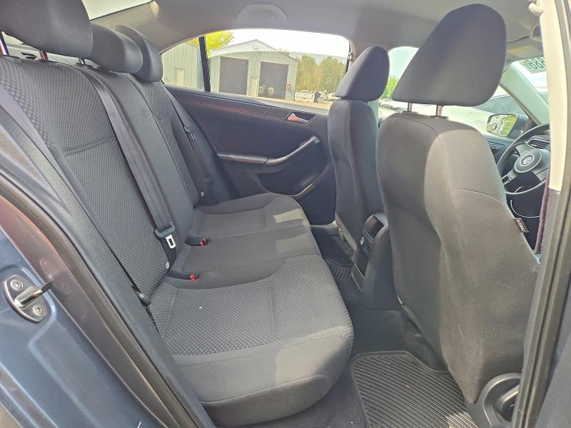 68861886 :رقم المزاد ، 3VW2K7AJXDM407603 vin ، 2013 Volkswagen Jetta مزاد بيع