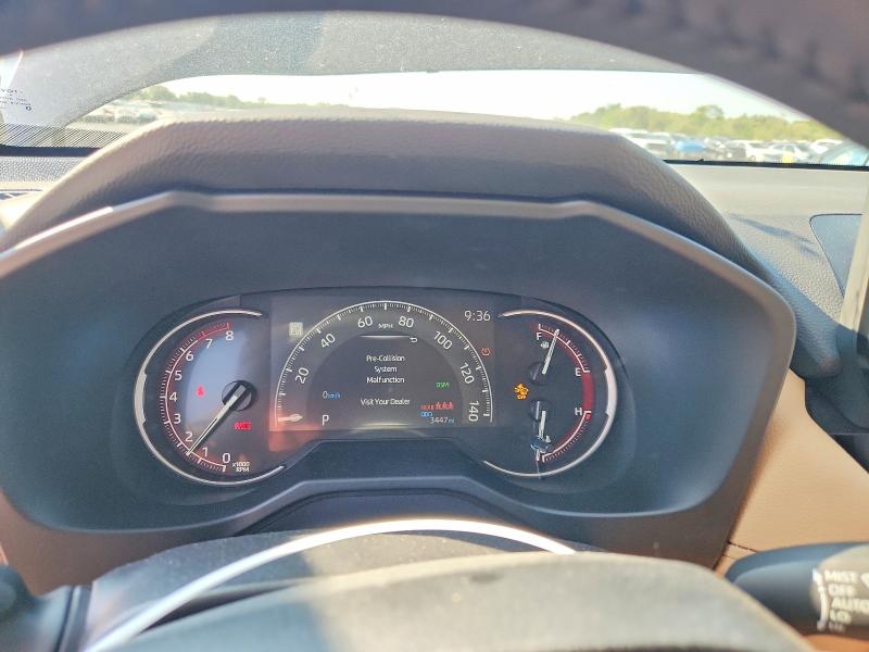 67104526 :رقم المزاد ، 2T3A1RFV6SW613196 vin ، 2025 Toyota Rav4 مزاد بيع