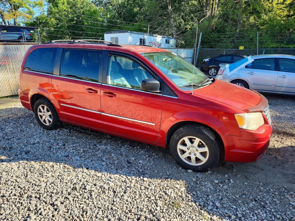 Aukcja sprzedaży 2010 Chrysler Town & Country, vin: 2A4RR5D16AR188960, numer aukcji: 68210096